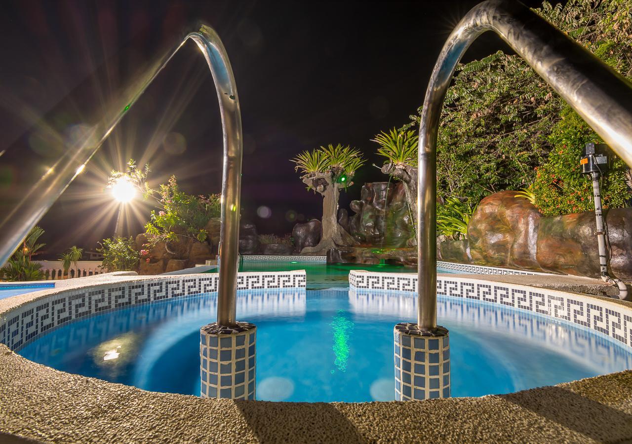 Hotel Le Priss Manuel Antonio Buitenkant foto
