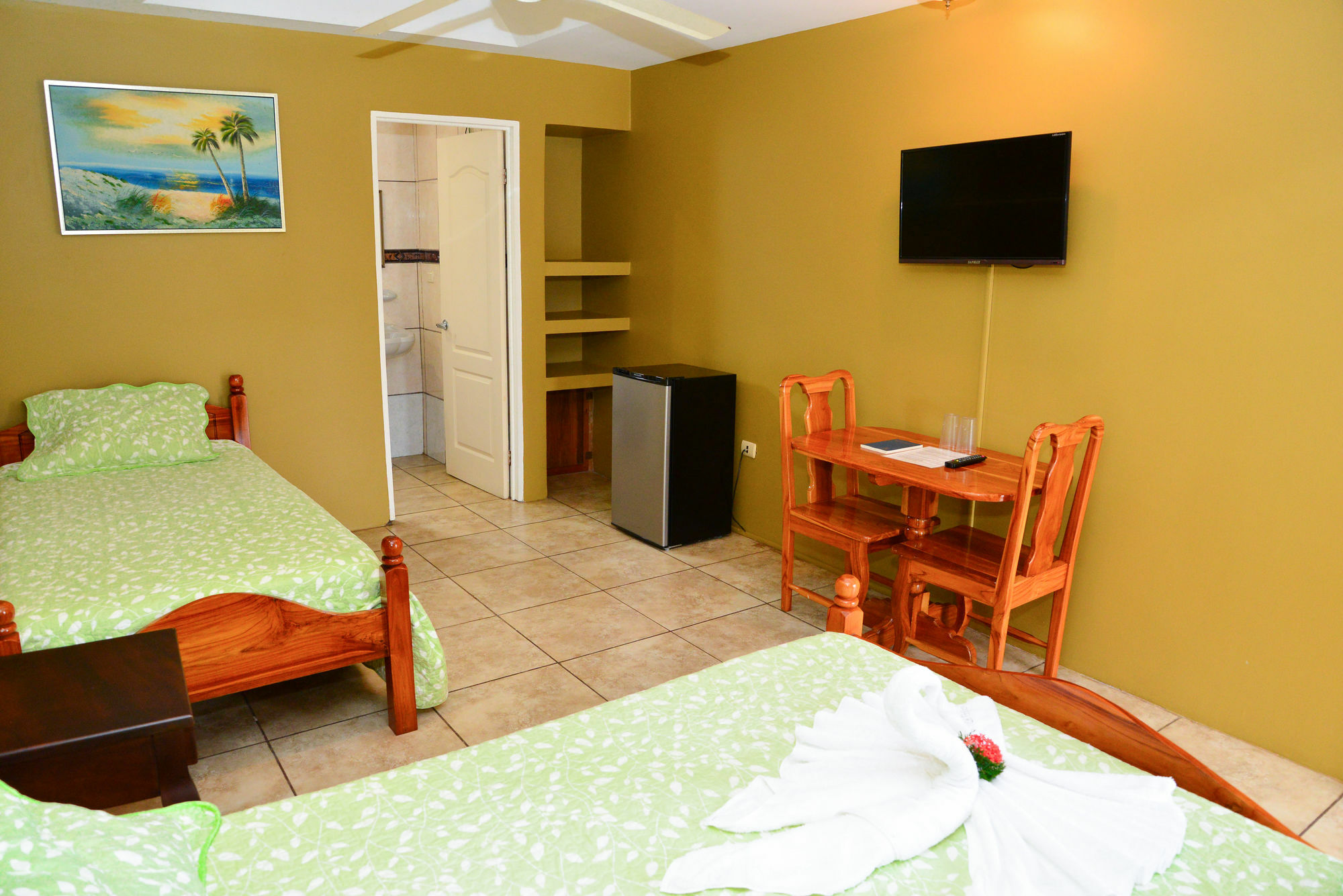 Hotel Le Priss Manuel Antonio Buitenkant foto